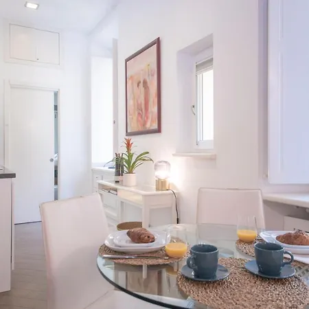 Domus Anita Colosseum Рим