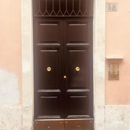 Апартаменты Domus Anita Colosseum